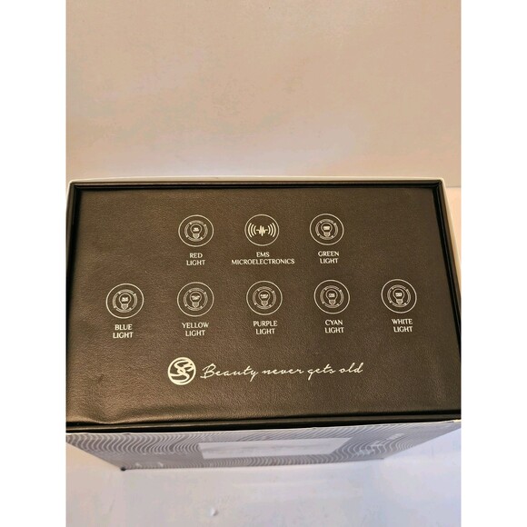 Predire Paris Luxury Limited Edition 8 Element LED Skincare Mask, $6,000 MSRP - Picture 5 of 6